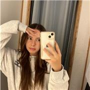 Soy una alumna de primer año en enfermería en la Universidad de Sevilla y doy clases a niños y niñas de primaria o ESO